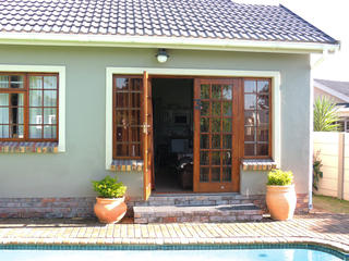 self catering accommodation port elizabeth unit 3